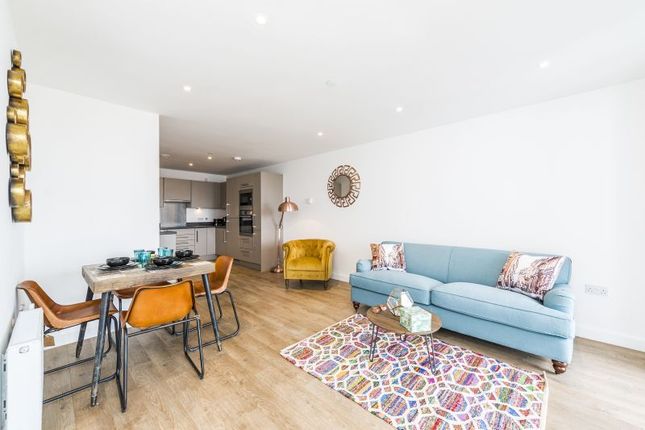 Flat for sale in Bessemer Place, London