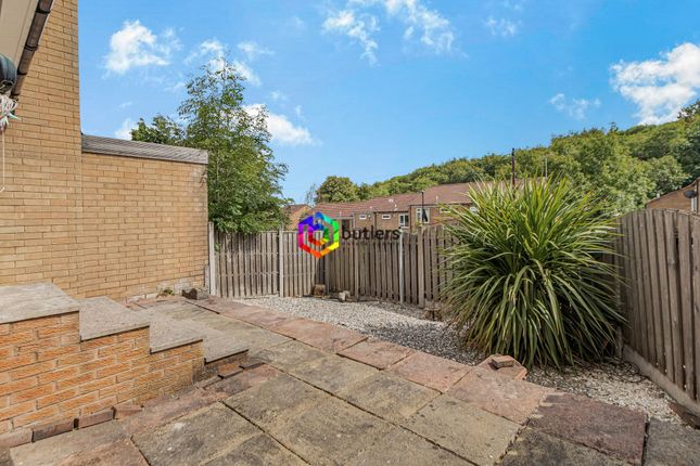 63 Garland Way, Sheffield photo 4