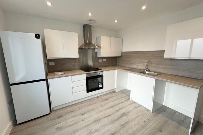 Flat 4 (FFF), 367, South Coast Road, Peacehaven photo 2