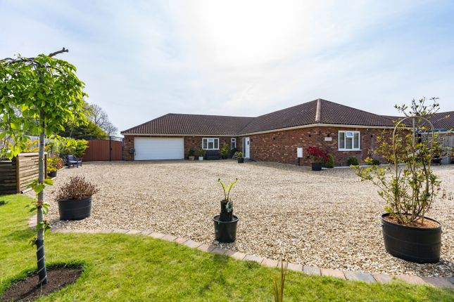 Detached bungalow for sale in Main Road, Keal Cotes, Spilsby, Lincolnshire