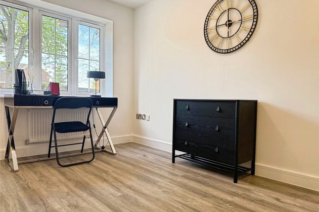 2 Thistle Close, Leicestershire photo 4