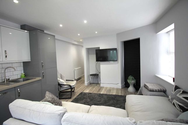 Flat 6, Walliscote Road, Weston-super-Mare photo 3