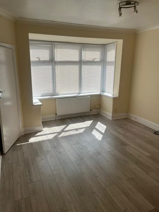 18, Fredora Avenue, Blackpool photo 5