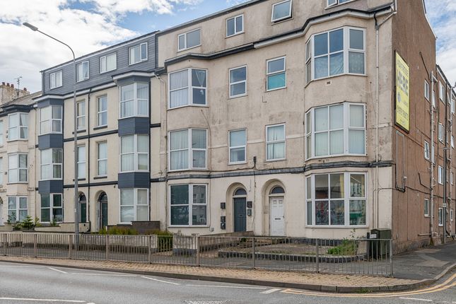 Flat 1, 68, Marine Road, Abergele photo 5
