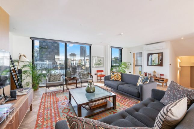 The Penthouse, 151-153, Curtain Road, London photo 3