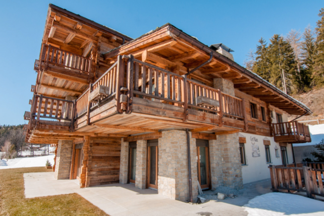 Thumbnail Apartment for sale in Crans Montana - Bluche, Crans Montana, Valais, Switzerland