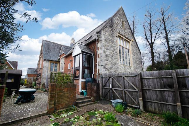 End terrace house for sale in Peartree Road, Itchen, Southampton