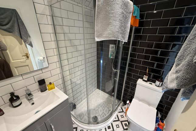 8, Kitbridge Road, Newport photo 5