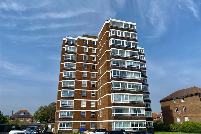 Thumbnail Flat to rent in West Parade, Worthing