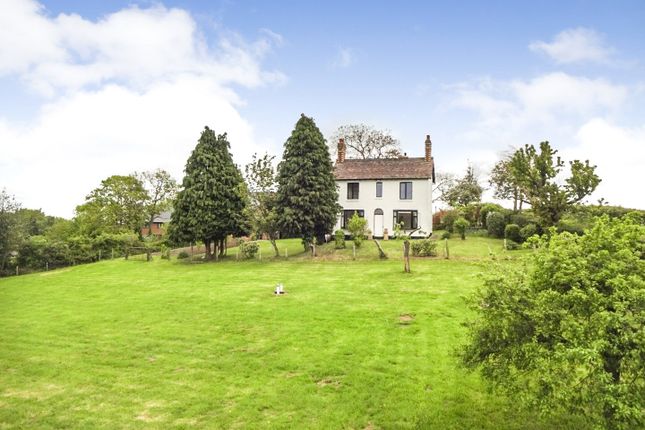3-bed detached on Bliss Gate, Kidderminster, £500,000