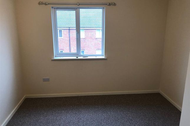 11, Wessington Court, GRANTHAM photo 5