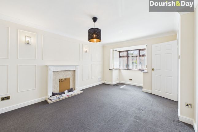 7 Chetwynd Park, Cannock photo 2