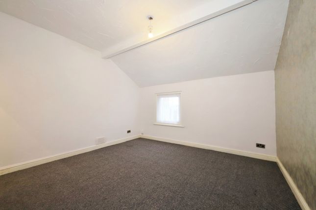 End terrace house for sale in Comberton Road, Kidderminster