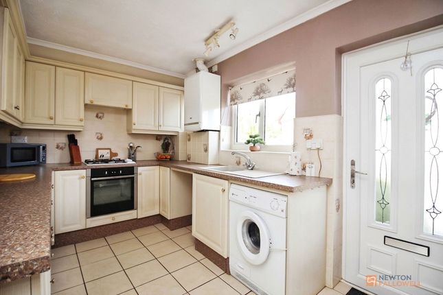 6a Bungalow Sparkenhoe, Leicester photo 4
