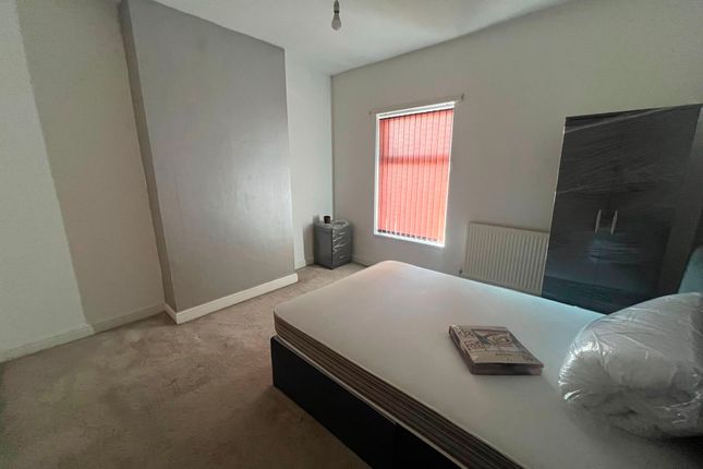 1-bed flat on 67 Leamore Lane, Walsall, £40/mo