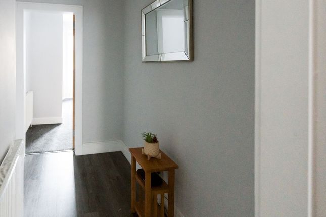 Flat to rent in Dumbarton Road, Glasgow