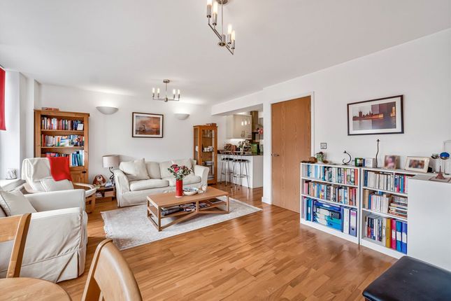 Flat 9, Century Apartments, 1, Willesden Lane, London photo 4