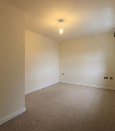 Apt 49, Savile Grange Apartments, Free School Lane, Halifax photo 5
