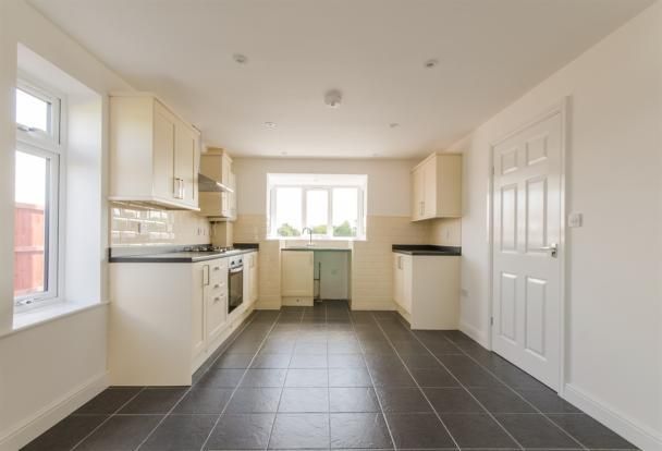 185, Broadway, DONCASTER photo 5