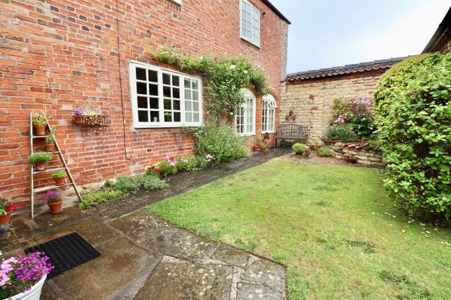 Barley Cottage, Cliff Road, Lincoln photo 2