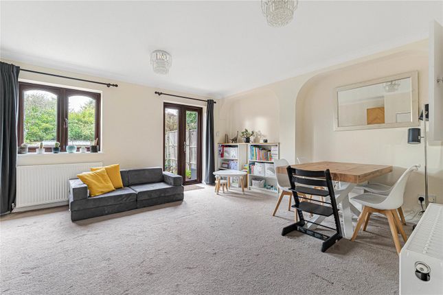 17A, Harte Road, Hounslow photo 2