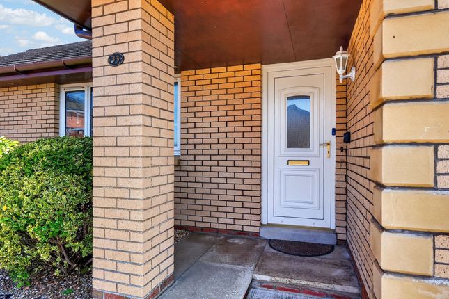 33, Moffat Wynd, Saltcoats photo 2