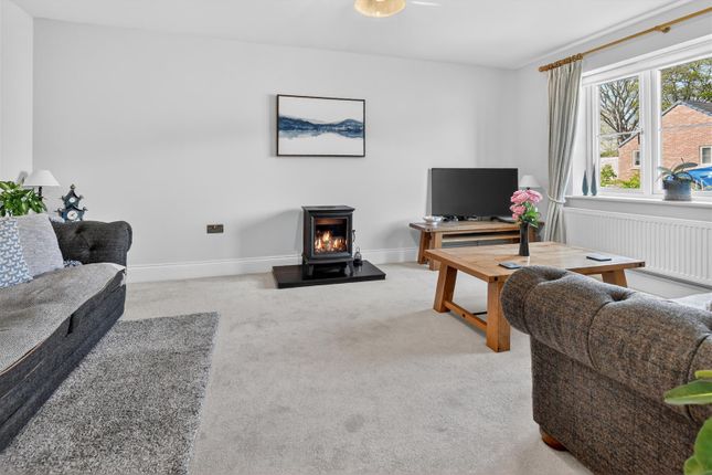 6, Broad Ford Drive, York photo 4