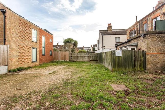 18, 18A, 18B, Leigham Court Drive, Leigh-On-Sea photo 3
