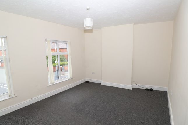 76 Queen Street, Crewe, Cheshire photo 5