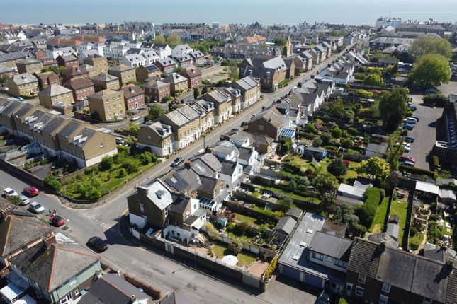 105, Canada Road, Deal photo 3