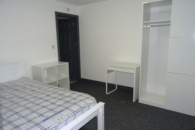 Room to rent in Pershore Place, Coventry