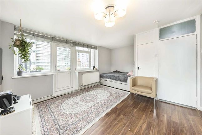 Studio for sale in Thoresby Street, London