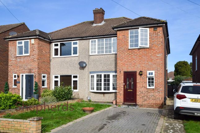 Semi-detached house for sale in Roundmoor Drive, Cheshunt, Waltham Cross