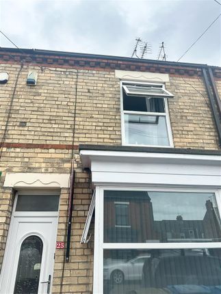 Thumbnail Terraced house for sale in Melbourne Street, Hull