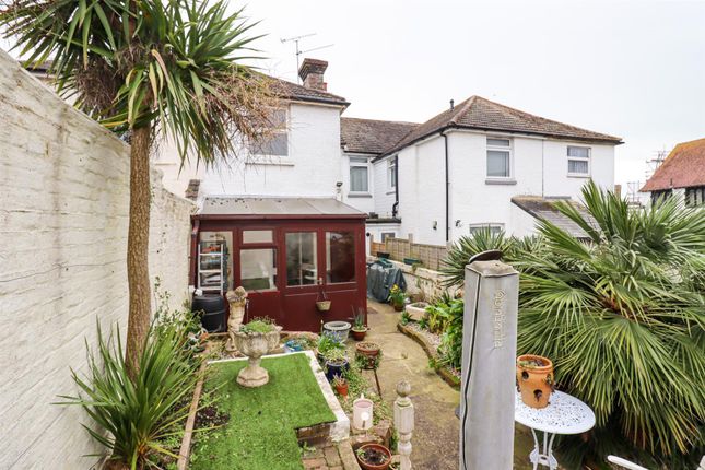 Flat for sale in King Offa Way, Bexhill-On-Sea