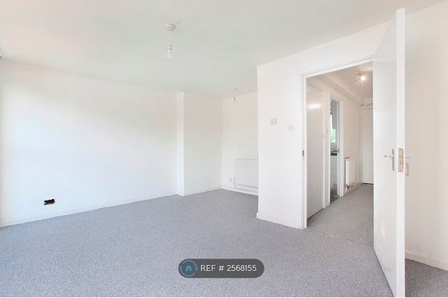 Large l Shaped Lounge