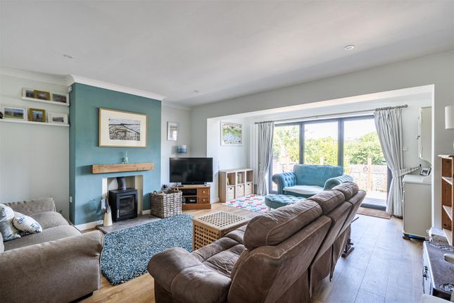 9, Hollymoor Lane, Dorset photo 3