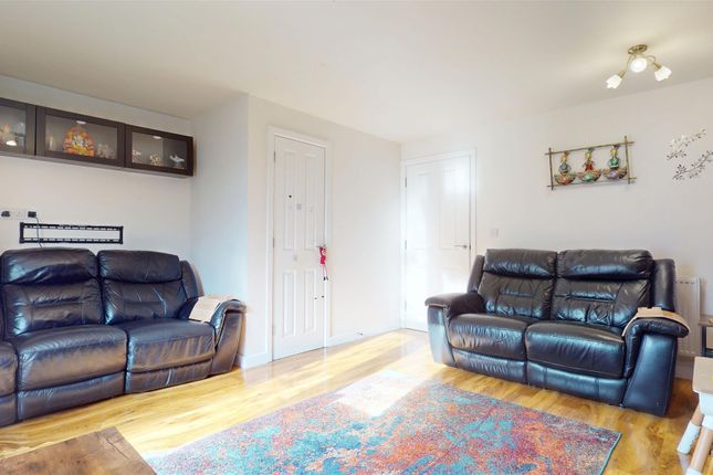 25, Burney Drive, Milton Keynes photo 4