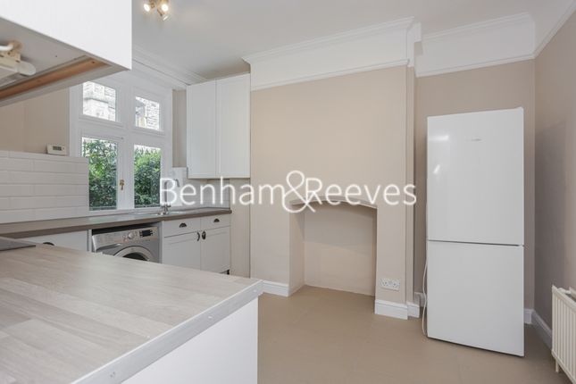 Flat to rent in Christchurch Passage, Hampstead
