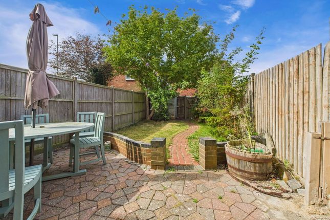 3 Wenceling Cottages, Brighton Road, Lancing photo 3