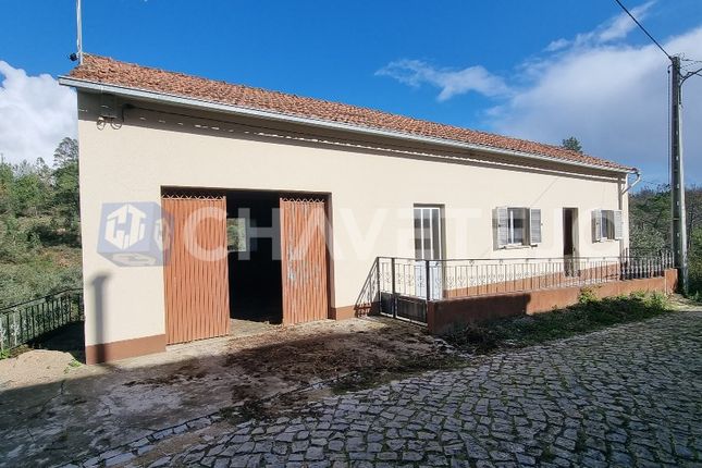 Thumbnail Detached house for sale in Pelmá, Alvaiázere, Leiria