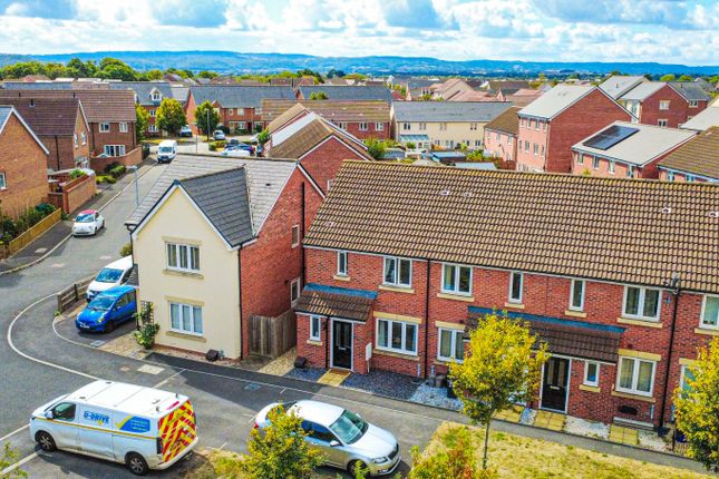 23 Hardys Close, Bathpool, Somerset photo 2