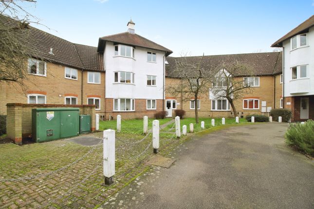 1-bed flat on 182, Dale Close, Colchester, £135,000
