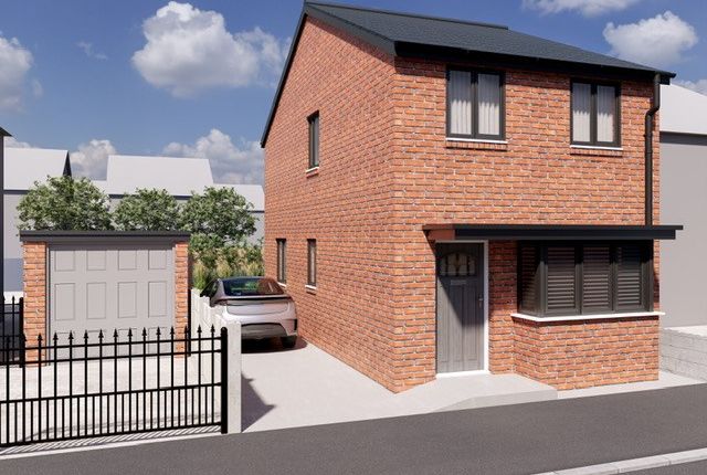 Thumbnail Detached house for sale in Cromwell Avenue, Ilkeston, Derby