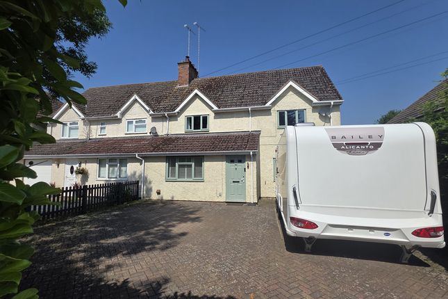 60, Banbury Road, Southam photo 3