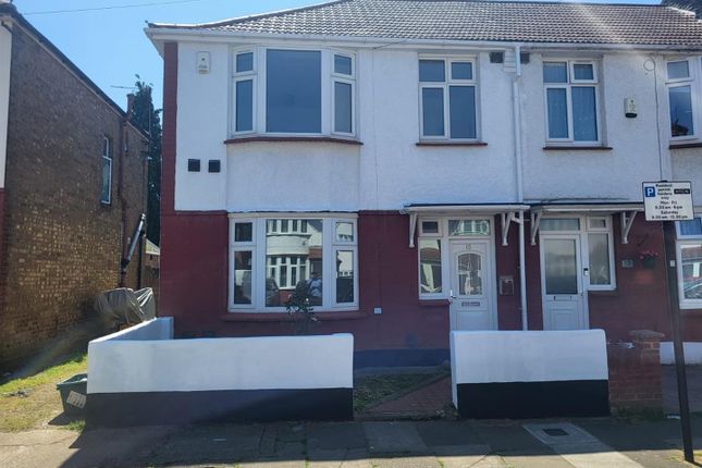 Thumbnail End terrace house to rent in Elmsworth Avenue, Hounslow