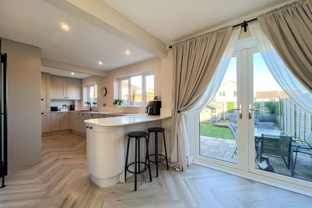 32, Goldcrest Court, Huddersfield photo 3