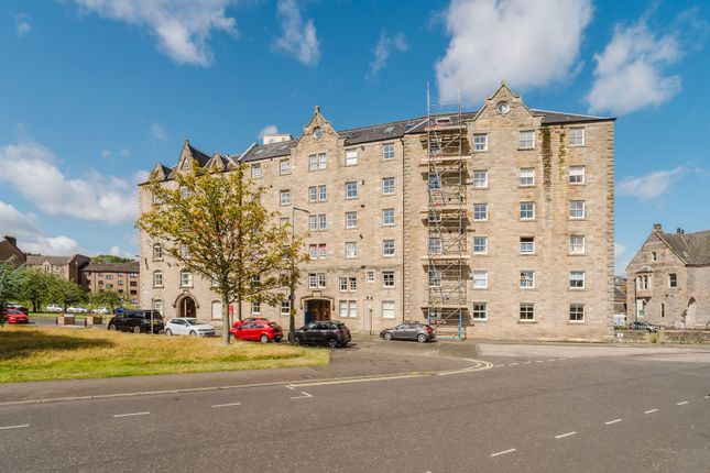 Thumbnail Flat for sale in 17/26 Johns Place, Leith Links, Edinburgh