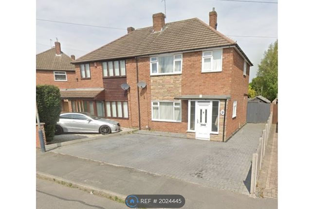 Semi-detached house to rent in Kathleen Avenue, Bedworth