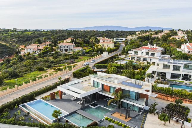 Villa for sale in Carvoeiro, Lagoa, Portugal